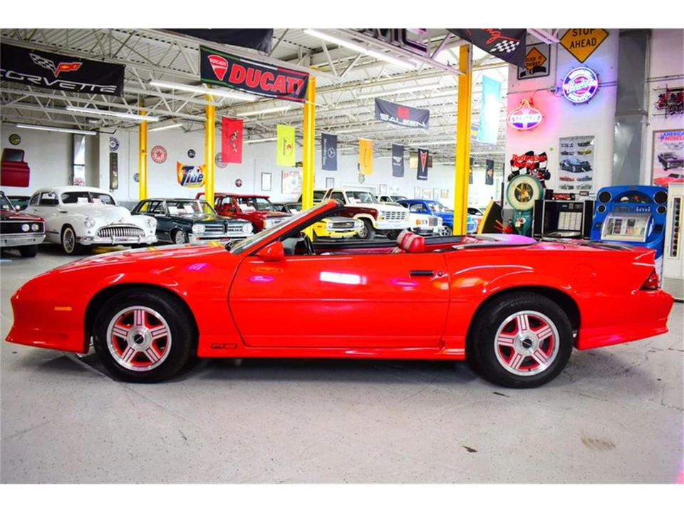 1992 Chevrolet Camaro 3rd Gen - Image 18 of 31