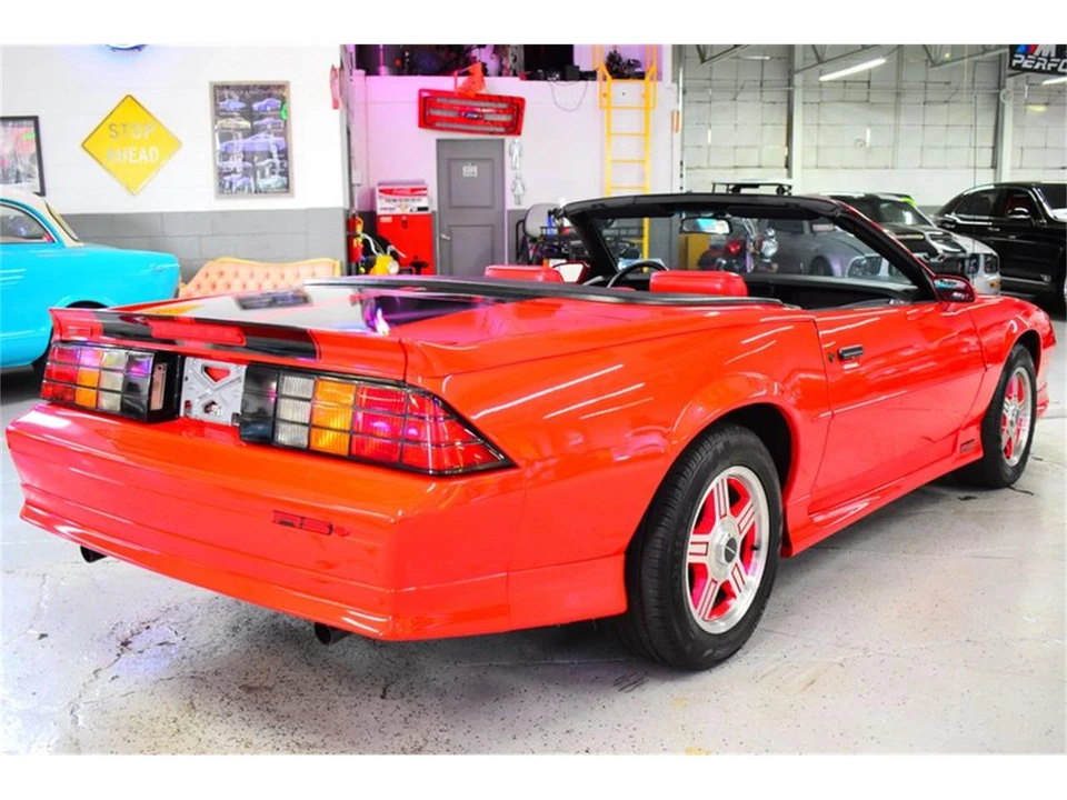 1992 Chevrolet Camaro 3rd Gen - Image 9 of 31
