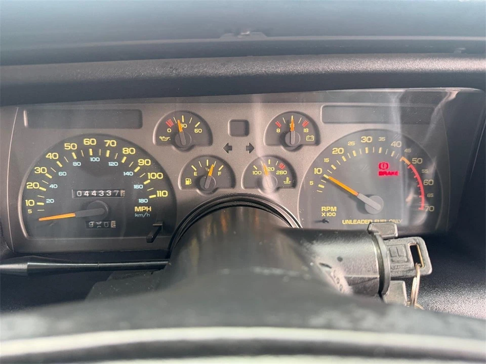 1992 Chevrolet Camaro 3rd Gen - Image 13 of 24