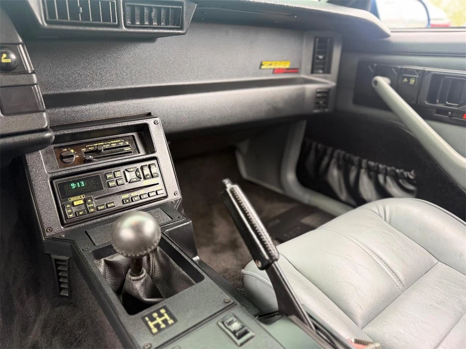 1992 Chevrolet Camaro 3rd Gen - Image 15 of 24