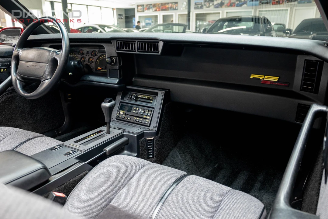 1992 Chevrolet Camaro 3rd Gen - Image 21 of 31