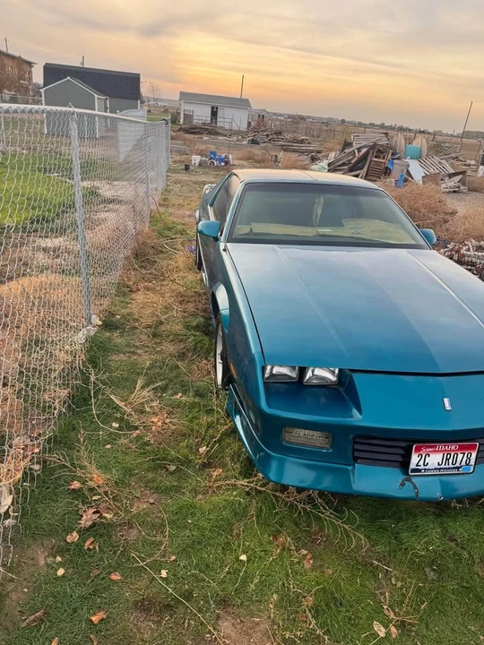 1992 Chevrolet Camaro 3rd Gen - Image 2 of 4
