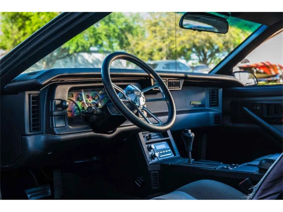 1992 Chevrolet Camaro 3rd Gen - Image 6 of 10