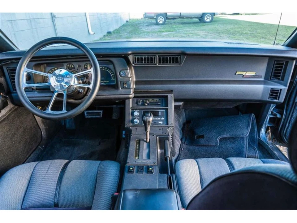 1992 Chevrolet Camaro 3rd Gen - Image 3 of 10