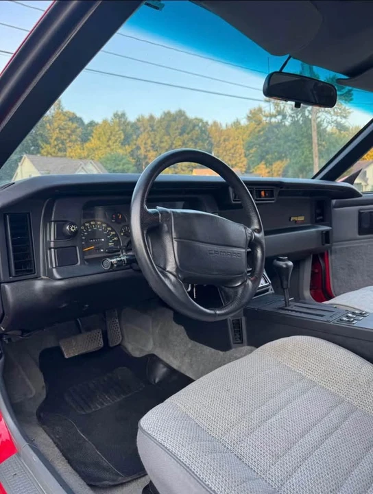 1992 Chevrolet Camaro 3rd Gen - Image 5 of 8