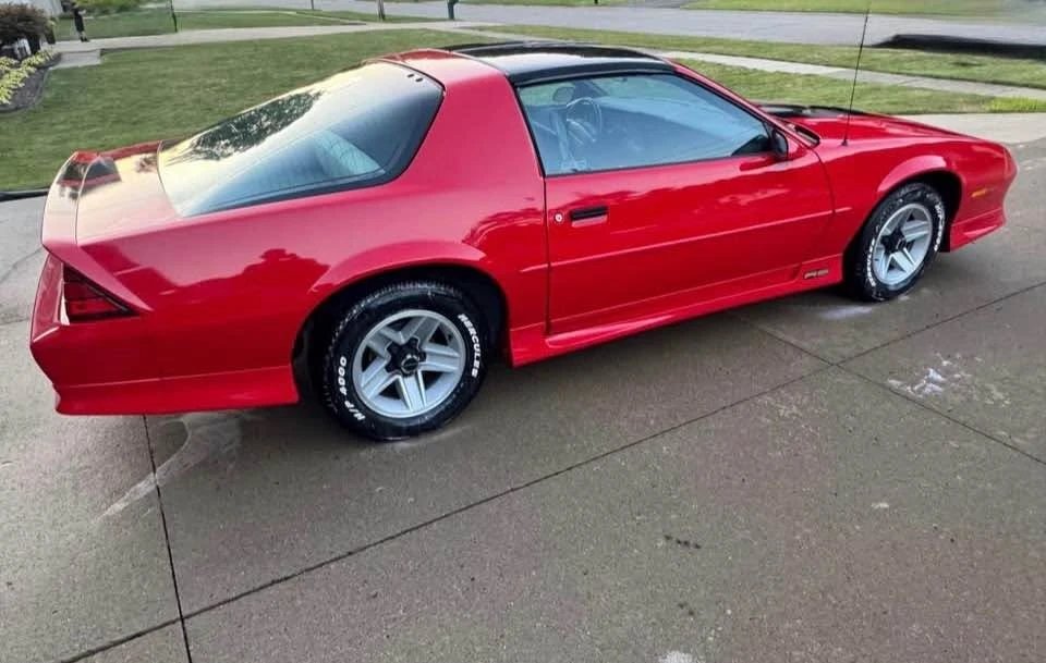 1992 Chevrolet Camaro 3rd Gen - Image 3 of 8