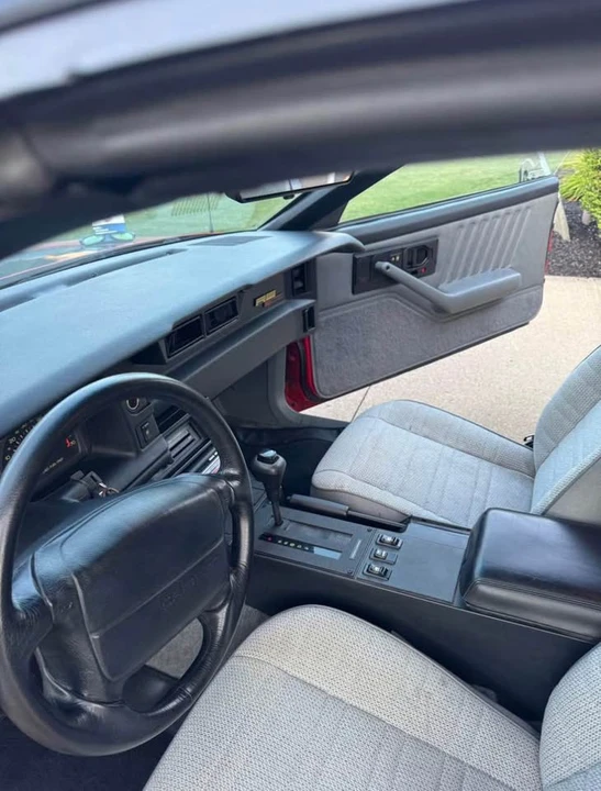 1992 Chevrolet Camaro 3rd Gen - Image 6 of 8