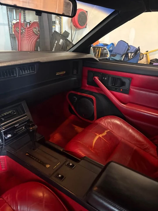 1992 Chevrolet Camaro 3rd Gen - Image 7 of 12