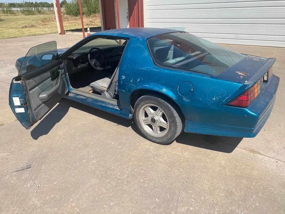 1992 Chevrolet Camaro 3rd Gen - Image 6 of 17