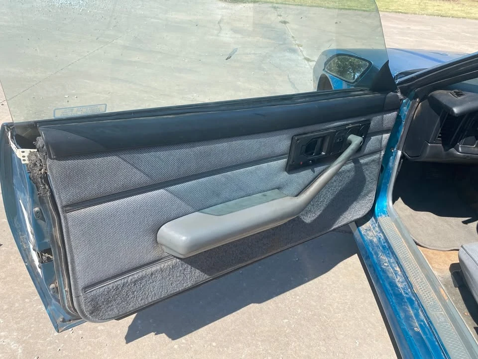 1992 Chevrolet Camaro 3rd Gen - Image 13 of 17