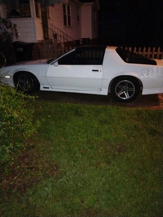 1992 Chevrolet Camaro 3rd Gen - Image 3 of 4