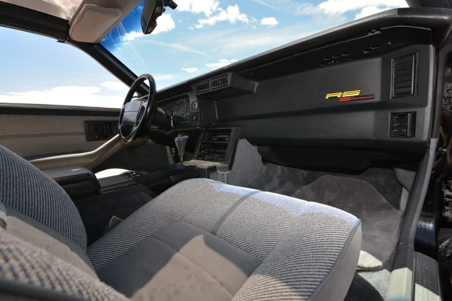 1992 Chevrolet Camaro 3rd Gen - Image 4 of 12