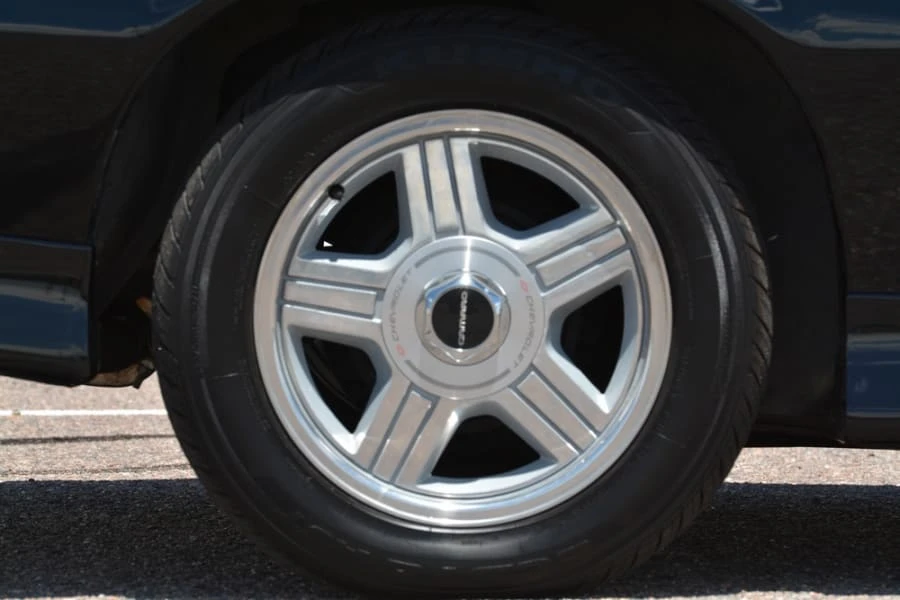 1992 Chevrolet Camaro 3rd Gen - Image 10 of 12