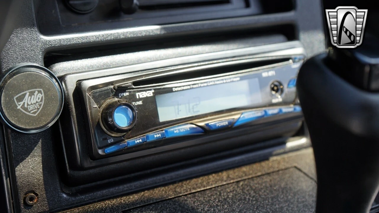 1992 Chevrolet Camaro 3rd Gen - Image 19 of 21