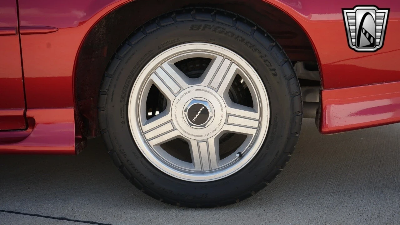 1992 Chevrolet Camaro 3rd Gen - Image 8 of 21
