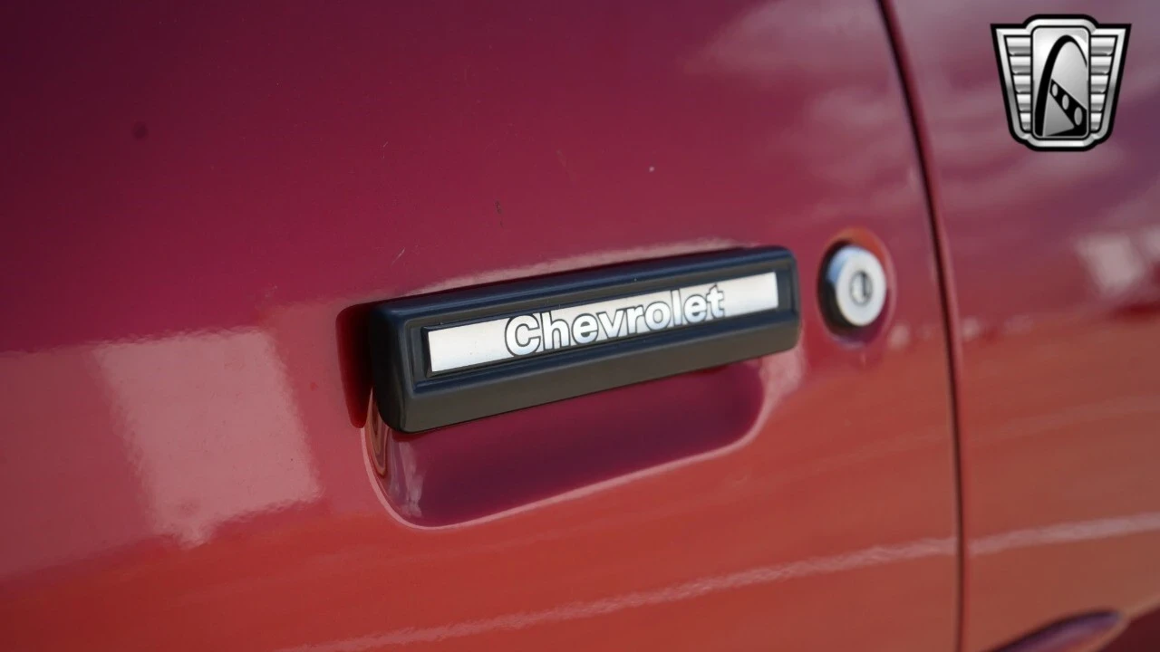 1992 Chevrolet Camaro 3rd Gen - Image 13 of 21