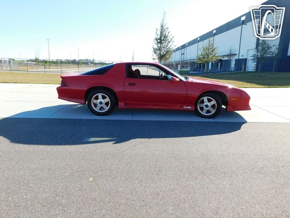 1992 Chevrolet Camaro 3rd Gen - Image 4 of 12