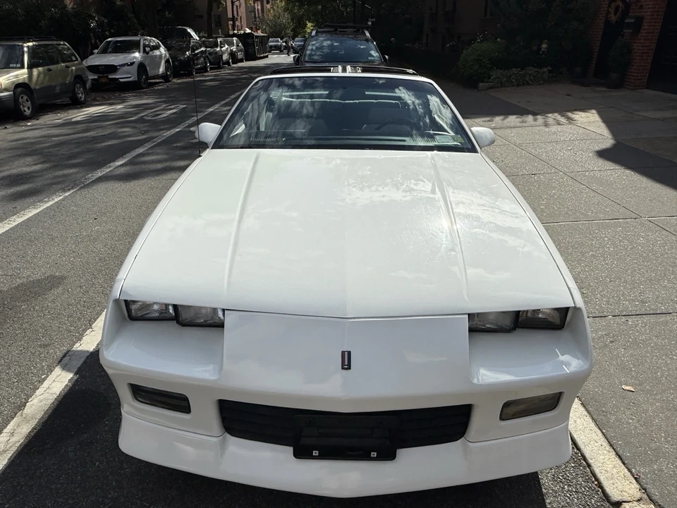 1992 Chevrolet Camaro 3rd Gen - Image 8 of 21