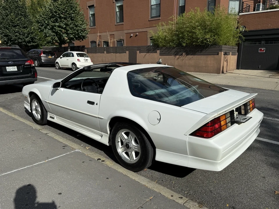 1992 Chevrolet Camaro 3rd Gen - Image 6 of 21