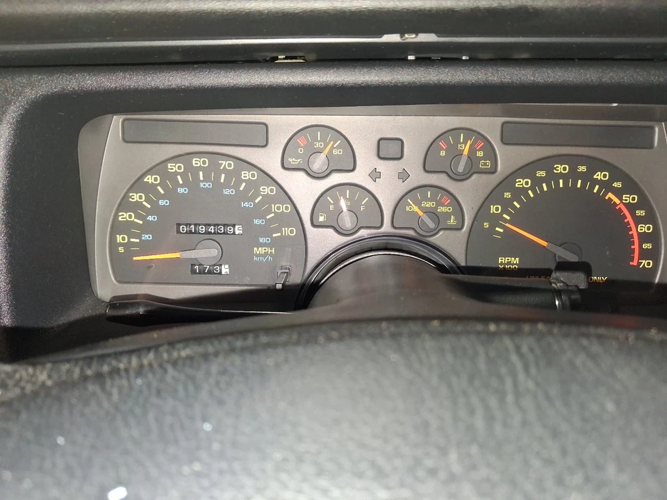 1992 Chevrolet Camaro 3rd Gen - Image 2 of 15