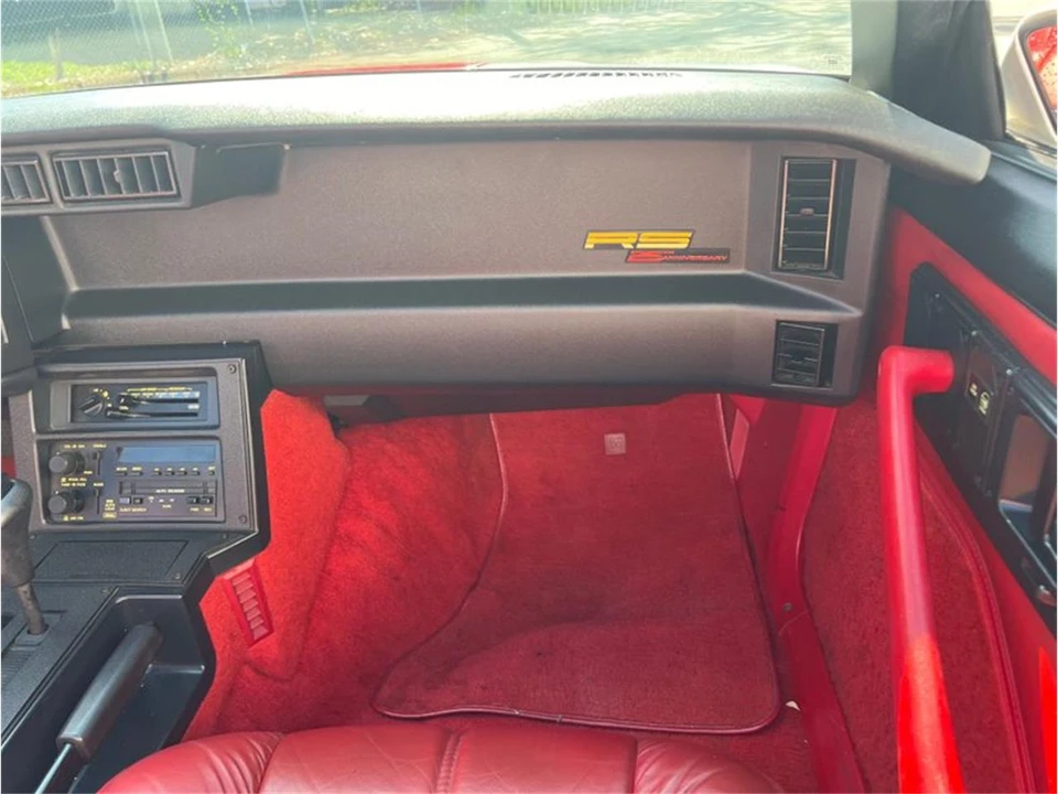1992 Chevrolet Camaro 3rd Gen - Image 29 of 31