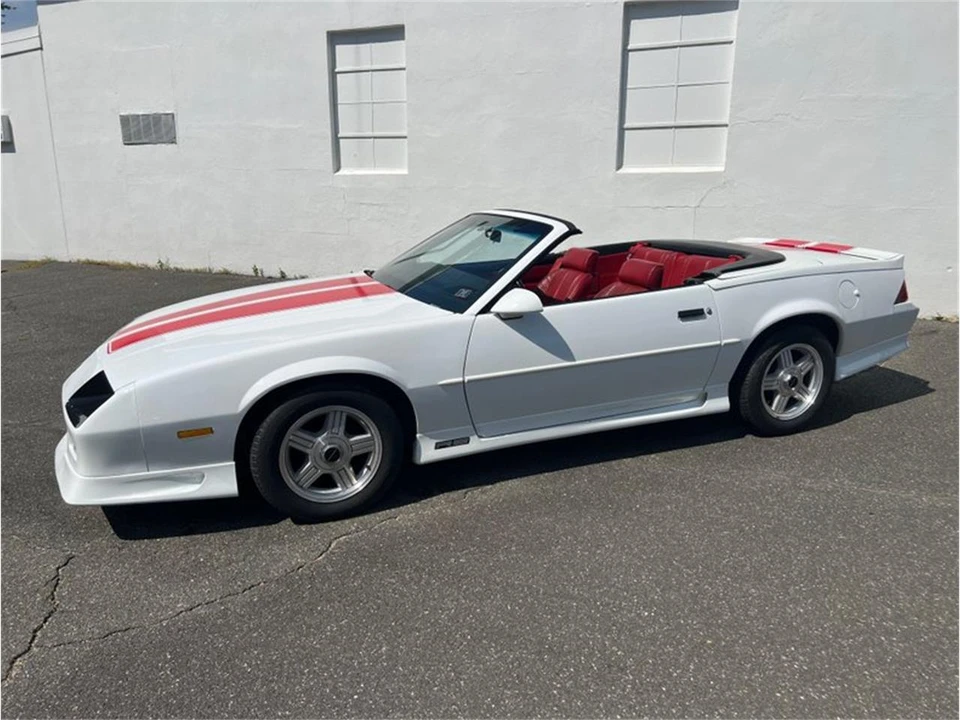 1992 Chevrolet Camaro 3rd Gen - Image 15 of 31