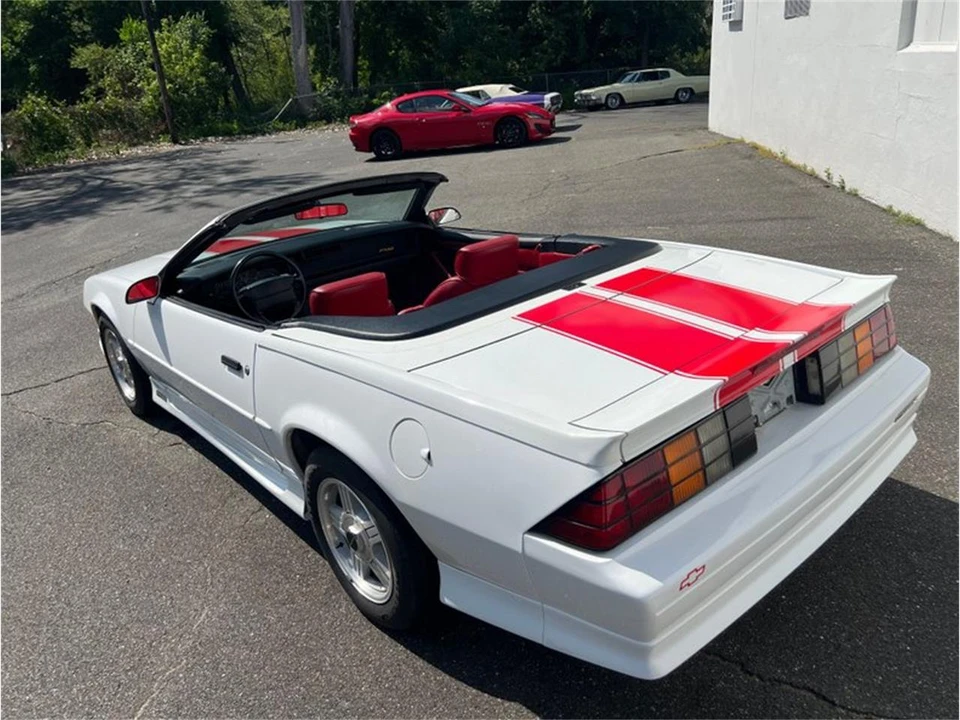 1992 Chevrolet Camaro 3rd Gen - Image 19 of 31