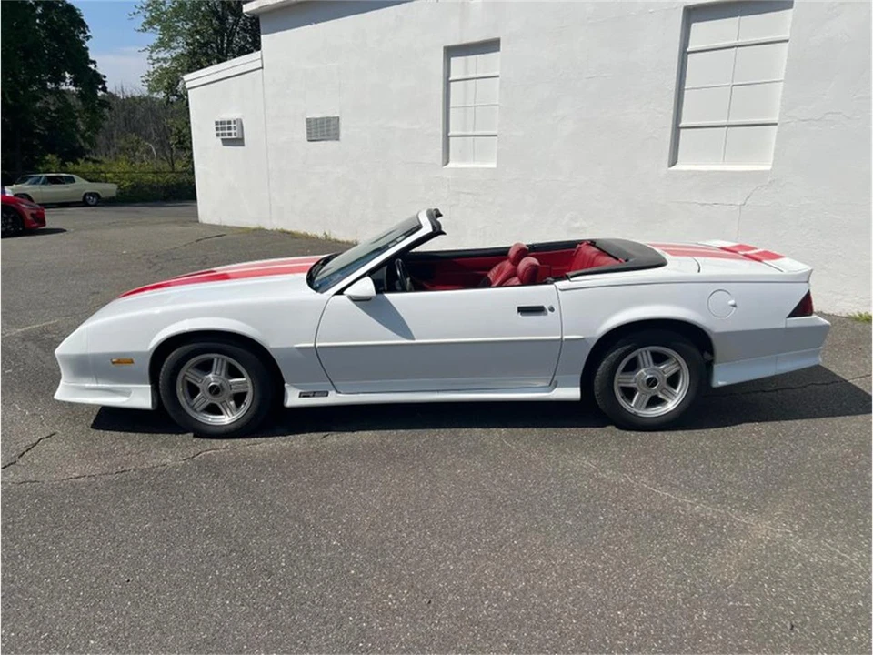 1992 Chevrolet Camaro 3rd Gen - Image 16 of 31
