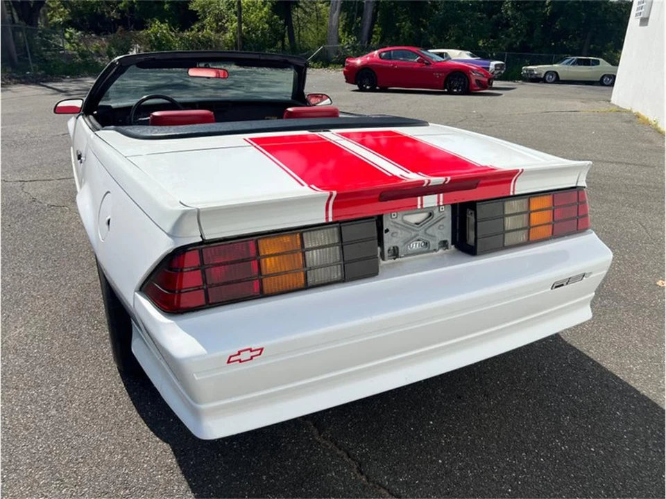 1992 Chevrolet Camaro 3rd Gen - Image 20 of 31