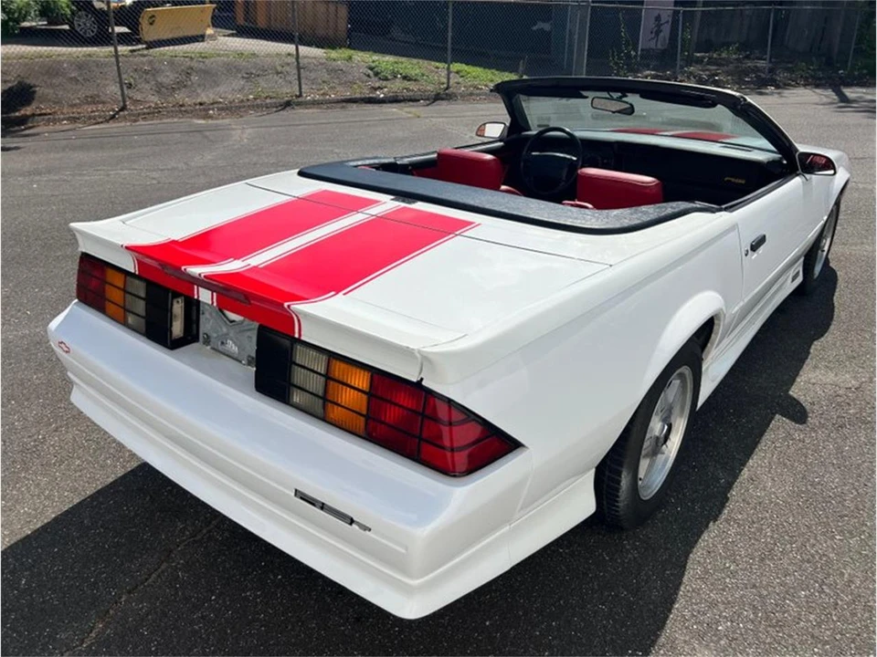1992 Chevrolet Camaro 3rd Gen - Image 22 of 31