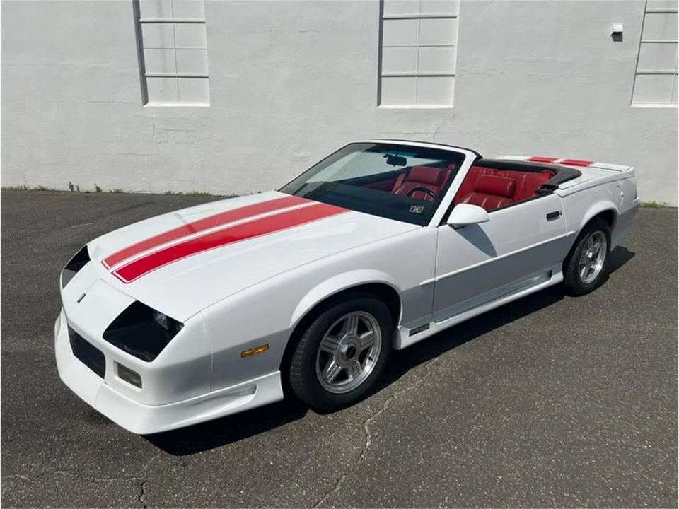 1992 Chevrolet Camaro 3rd Gen - Image 14 of 31