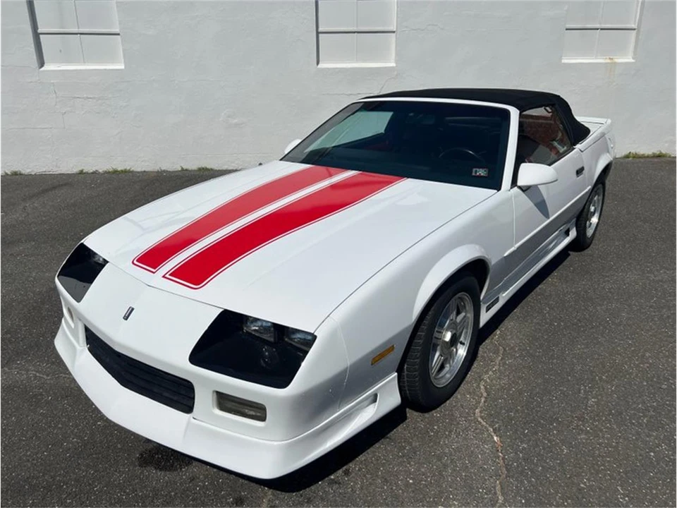 1992 Chevrolet Camaro 3rd Gen - Image 2 of 31
