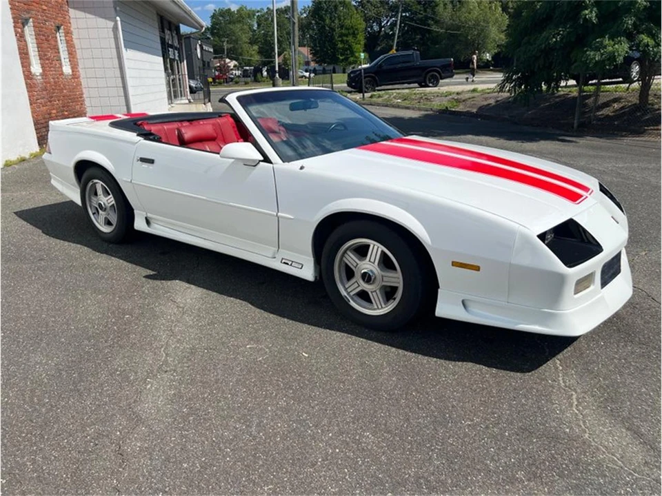 1992 Chevrolet Camaro 3rd Gen - Image 26 of 31