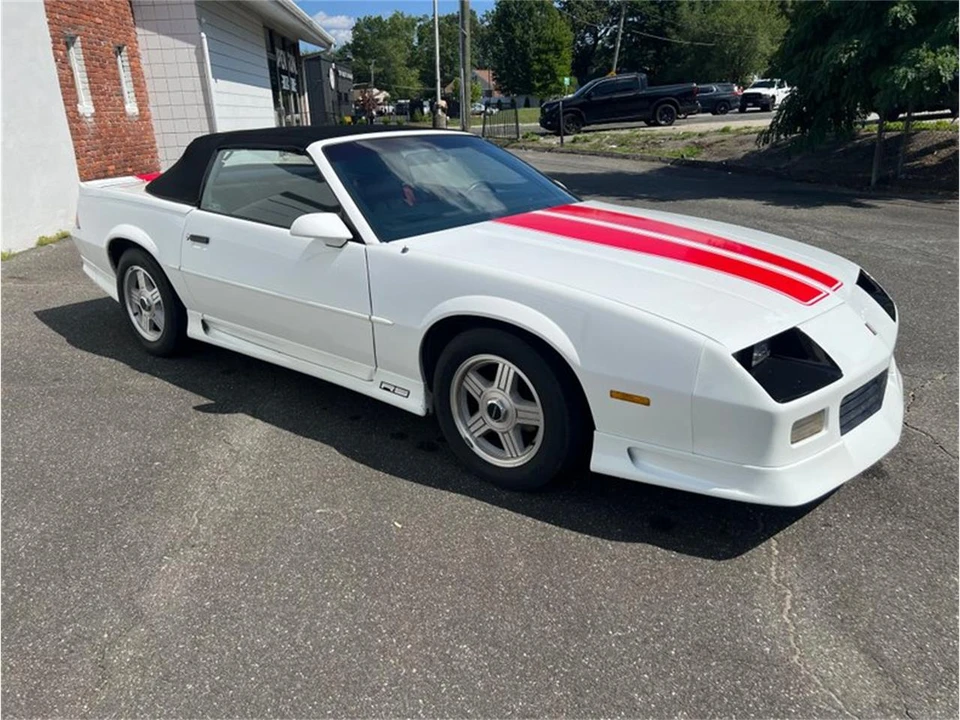 1992 Chevrolet Camaro 3rd Gen - Image 11 of 31