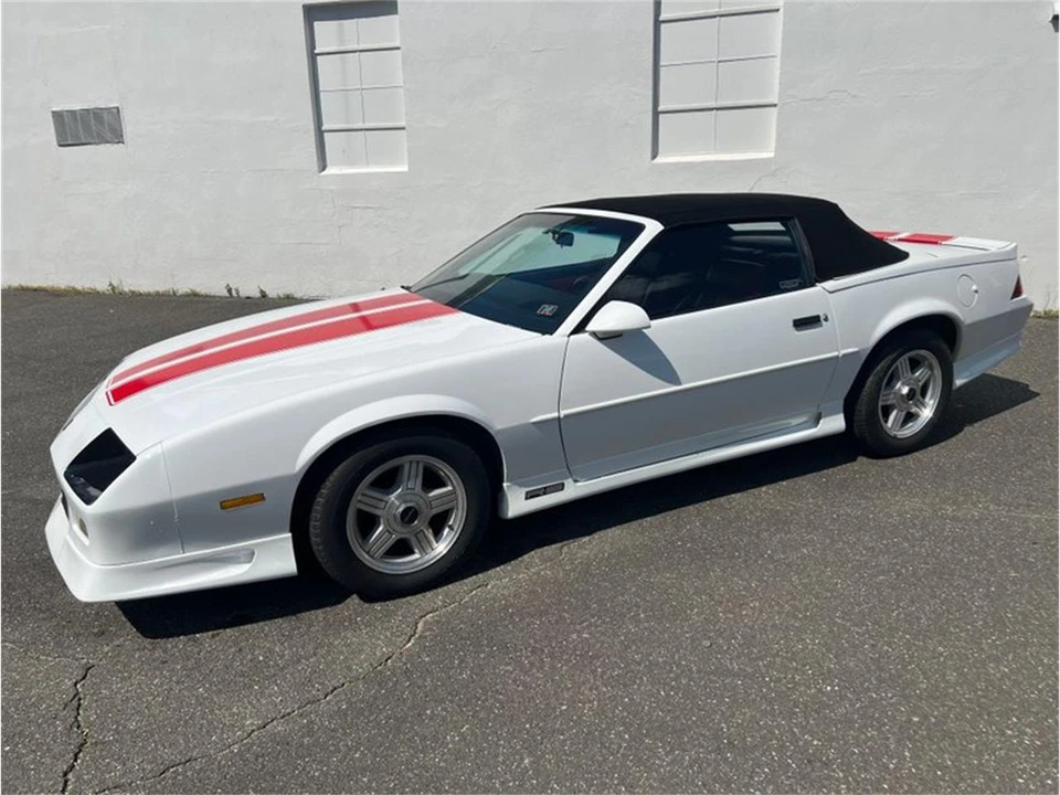 1992 Chevrolet Camaro 3rd Gen - Image 3 of 31