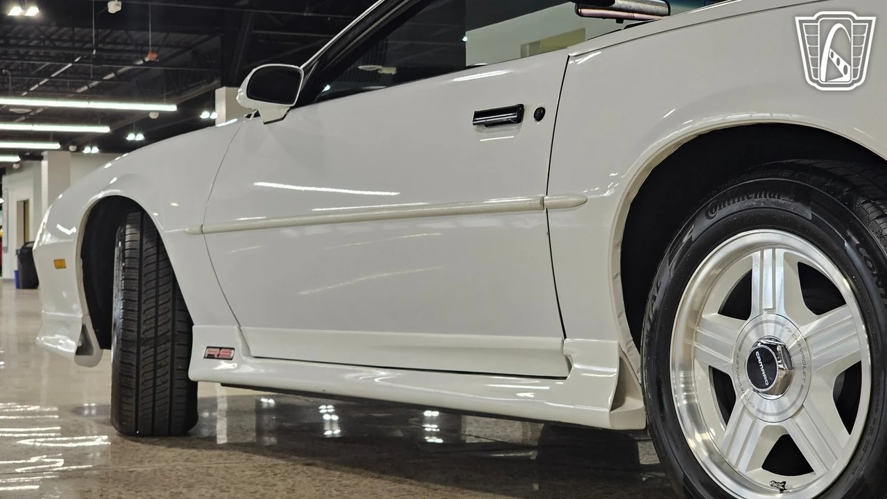 1992 Chevrolet Camaro 3rd Gen - Image 12 of 12
