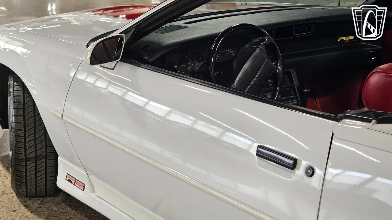 1992 Chevrolet Camaro 3rd Gen - Image 11 of 12