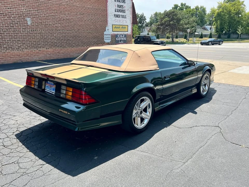 1992 Chevrolet Camaro 3rd Gen - Image 5 of 19
