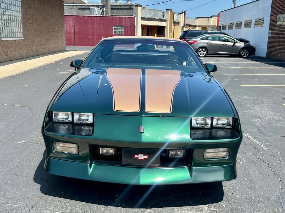 1992 Chevrolet Camaro 3rd Gen - Image 2 of 19