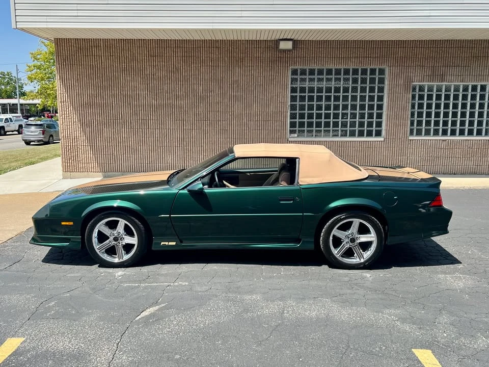 1992 Chevrolet Camaro 3rd Gen - Image 8 of 19