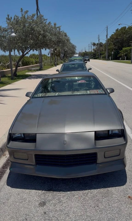 1992 Chevrolet Camaro 3rd Gen - Image 2 of 7
