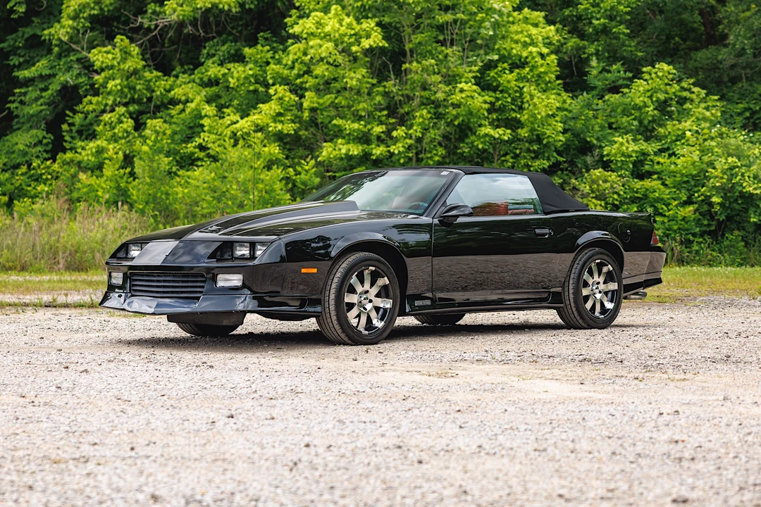 1992 Chevrolet Camaro 3rd Gen - Image 2 of 31