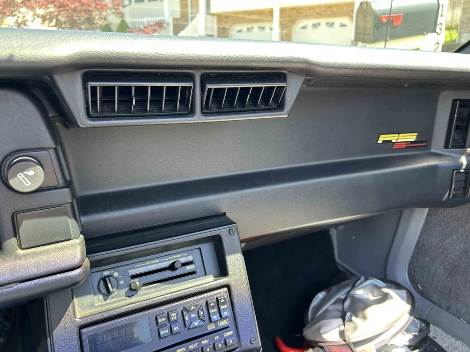1992 Chevrolet Camaro 3rd Gen - Image 25 of 31