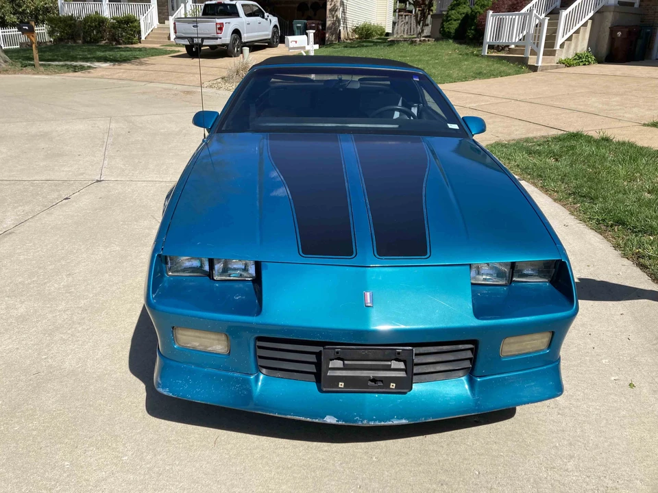 1992 Chevrolet Camaro 3rd Gen - Image 2 of 31