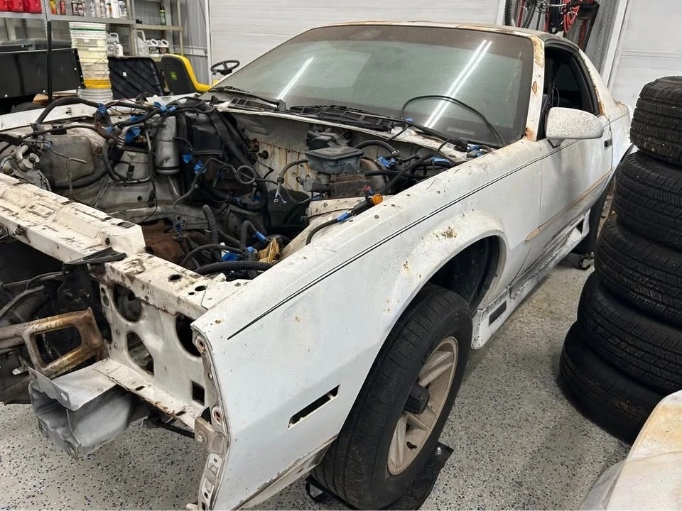 1992 Chevrolet Camaro 3rd Gen - Image 2 of 10