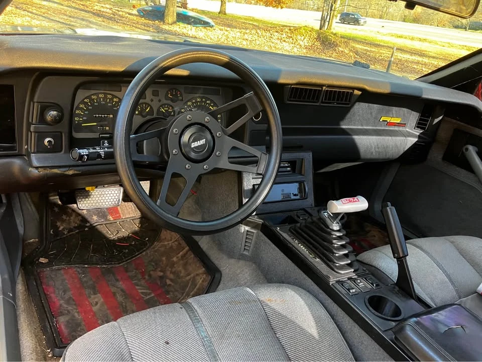 1992 Chevrolet Camaro 3rd Gen - Image 5 of 9