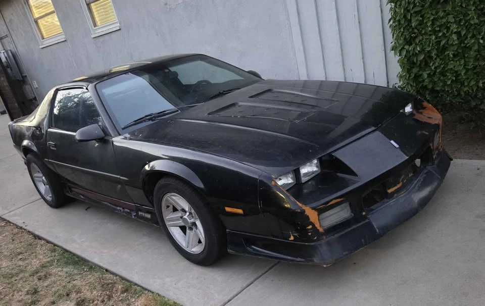 1992 Chevrolet Camaro 3rd Gen - Image 2 of 4