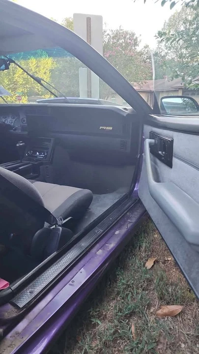 1992 Chevrolet Camaro 3rd Gen - Image 6 of 9