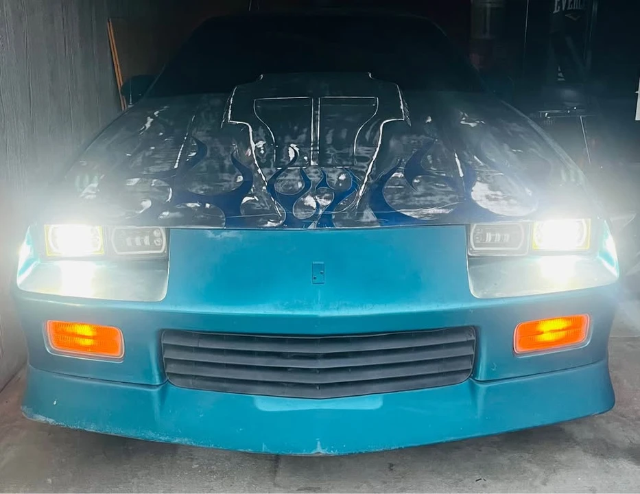 1992 Chevrolet Camaro 3rd Gen - Image 2 of 5