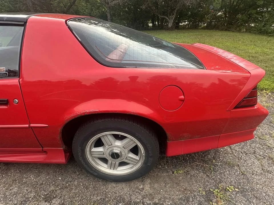 1992 Chevrolet Camaro 3rd Gen - Image 15 of 18